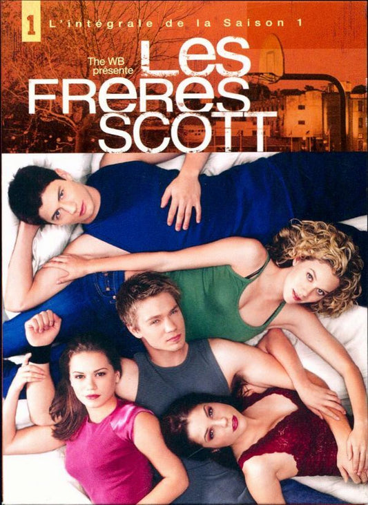 Les Frères Scott Saison 1 - Billy Dickson, Bryan Gordon, James Lafferty, Perry Lang, Robert Duncan McNeill, Sandy Smolan, Thomas J. Wright, David Carson, Duane Clark, Paul Johansson, Sophia Bush, John Behring, Moira Kelly, John Kretchmer, Keith Samples, Michael Grossman, Chad Michael Murray, Tom Wright, Hilarie Burton, Bethany Joy Lenz, Greg Pranze, Jason Moore - DVD