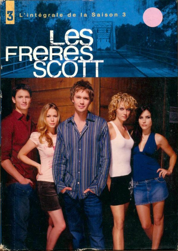 Les Frères Scott - Saison 3 - David Jackson, Billy Dickson, Thomas J. Wright, Paul Johansson, Moira Kelly, David Paymer, Bethany Rooney, Marita Grabiak, Mark Schwahn, Gregory Prange, Janice Cooke-Leonard, John Mallory Asher, Kevin Dowling, Stuart Gillard - DVD