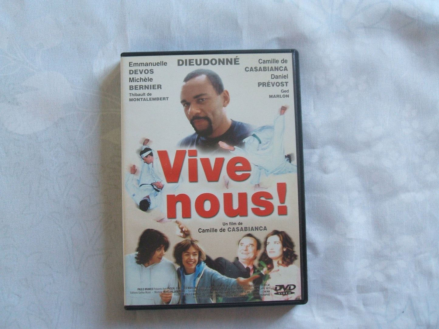 Vive nous - Camille de Casabianca, Dieudonné, Daniel Prévost, Michèle Bernier, Emmanuelle Devos - DVD