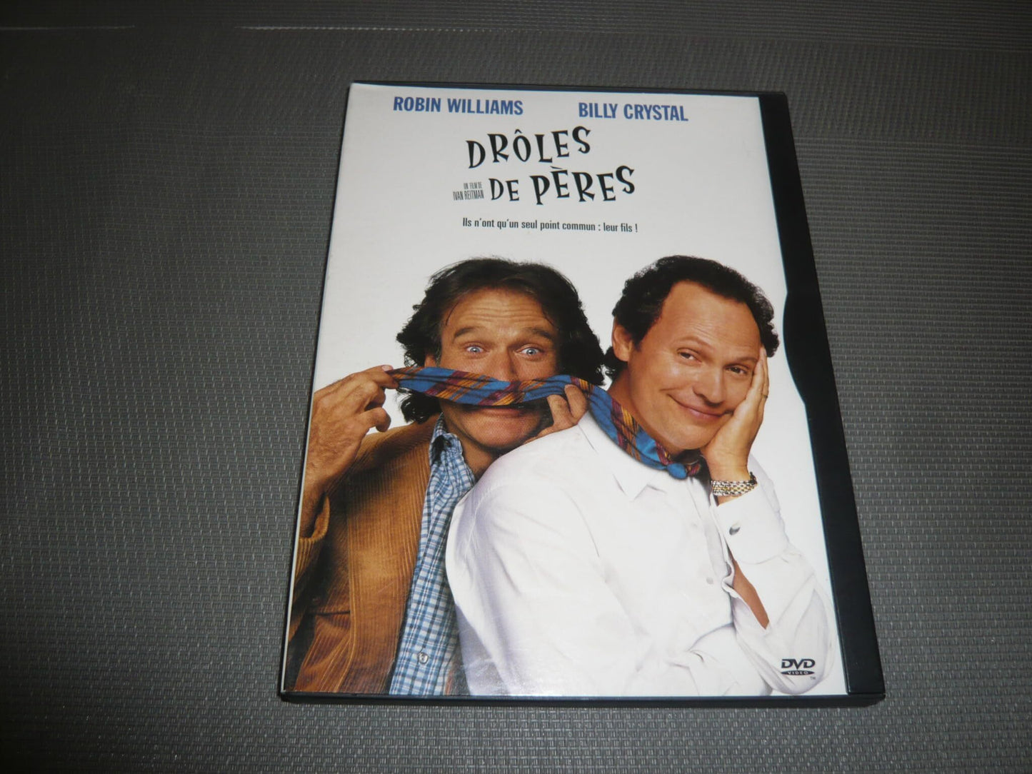 Drôles de pères - Ivan Reitman - DVD