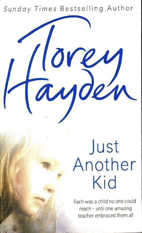 Just another kid - Naura Hayden - Livre